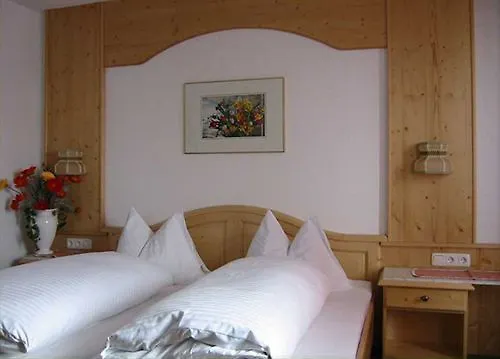 Adlerhof Am Sonnenplateau מלון 3*